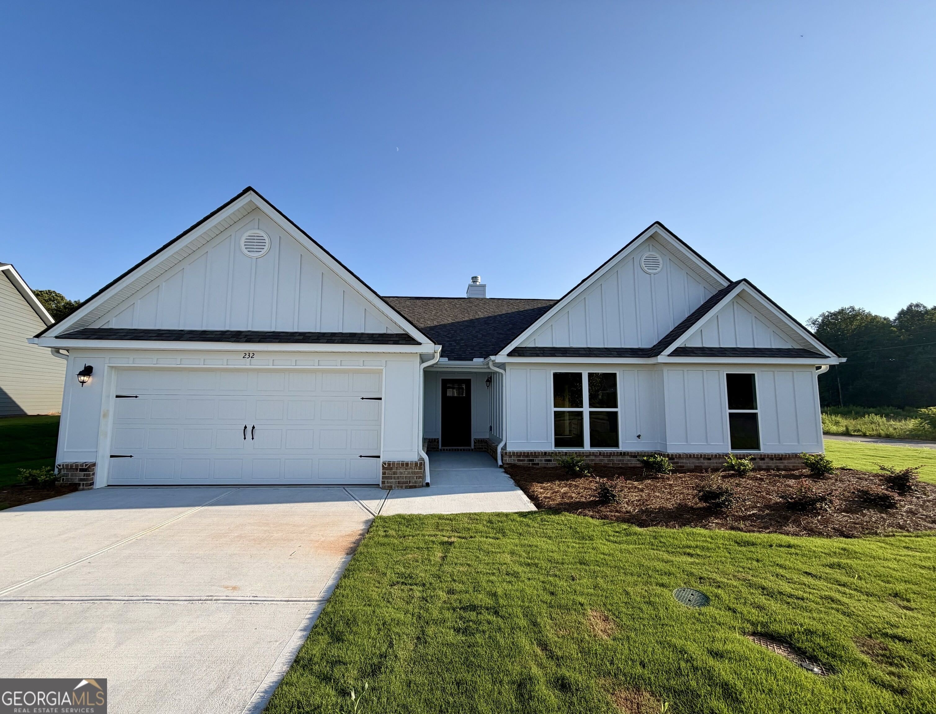 232 Lake Meadows Drive – photo 1