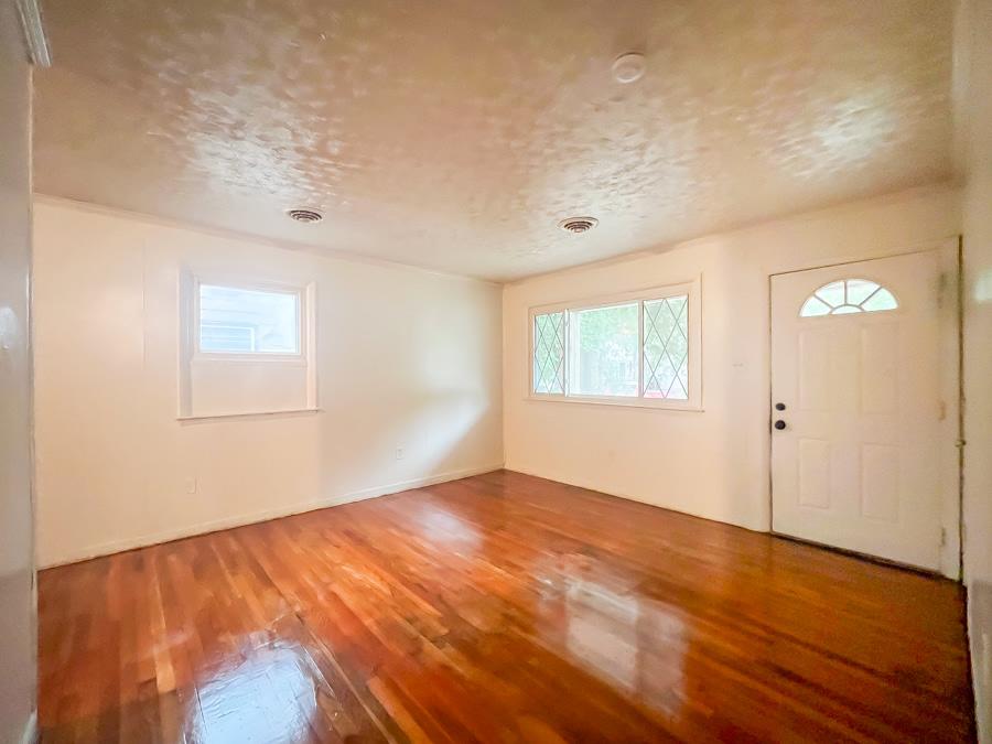 2303 Maclin Cir – photo 5