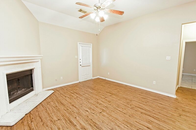 4009 Hidden Meadow Court – photo 3