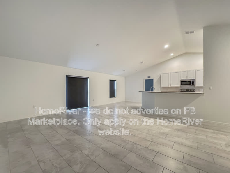 912 Lochland Loop – photo 3