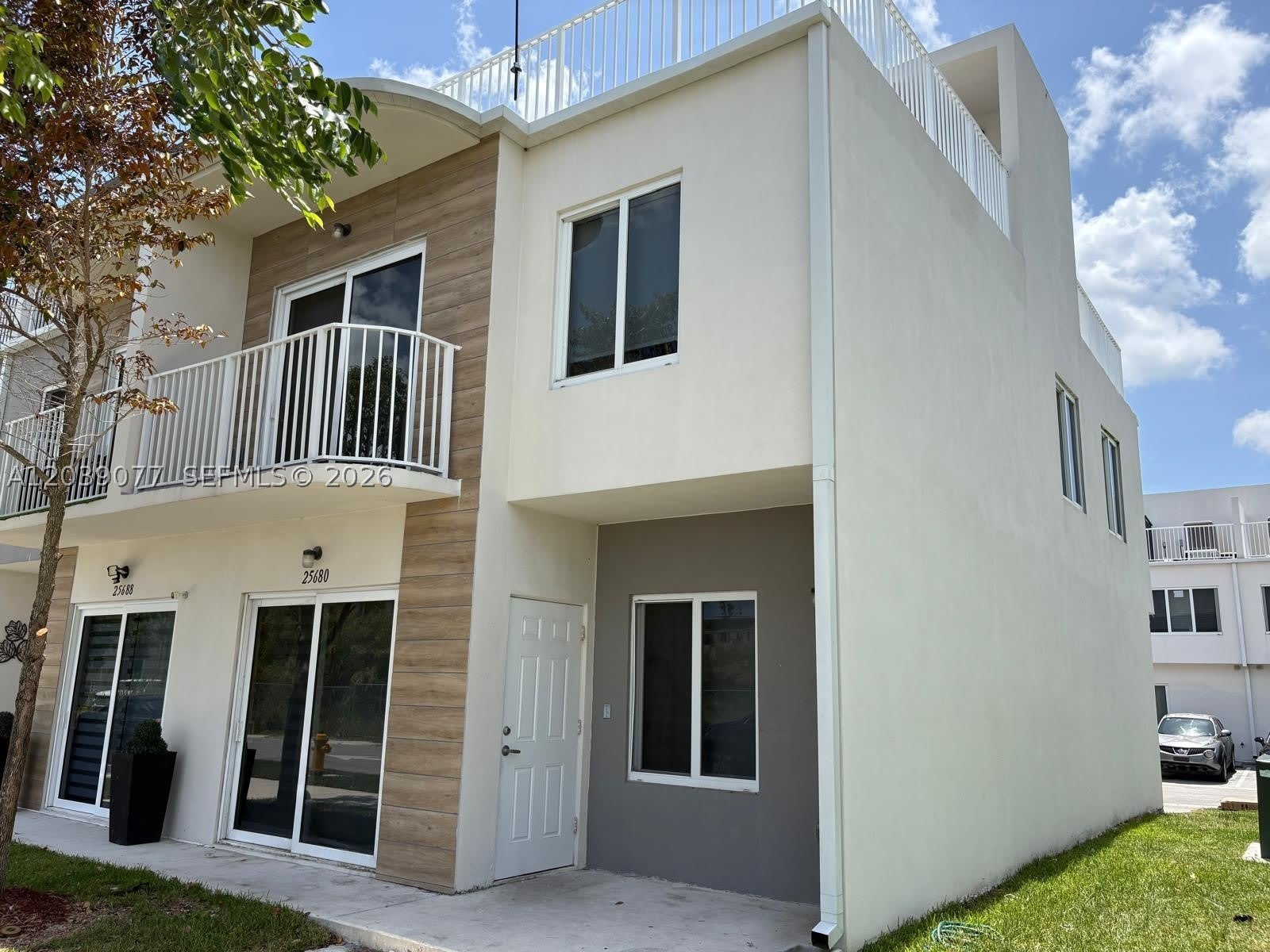 25680 SW 143rd Path – photo 1