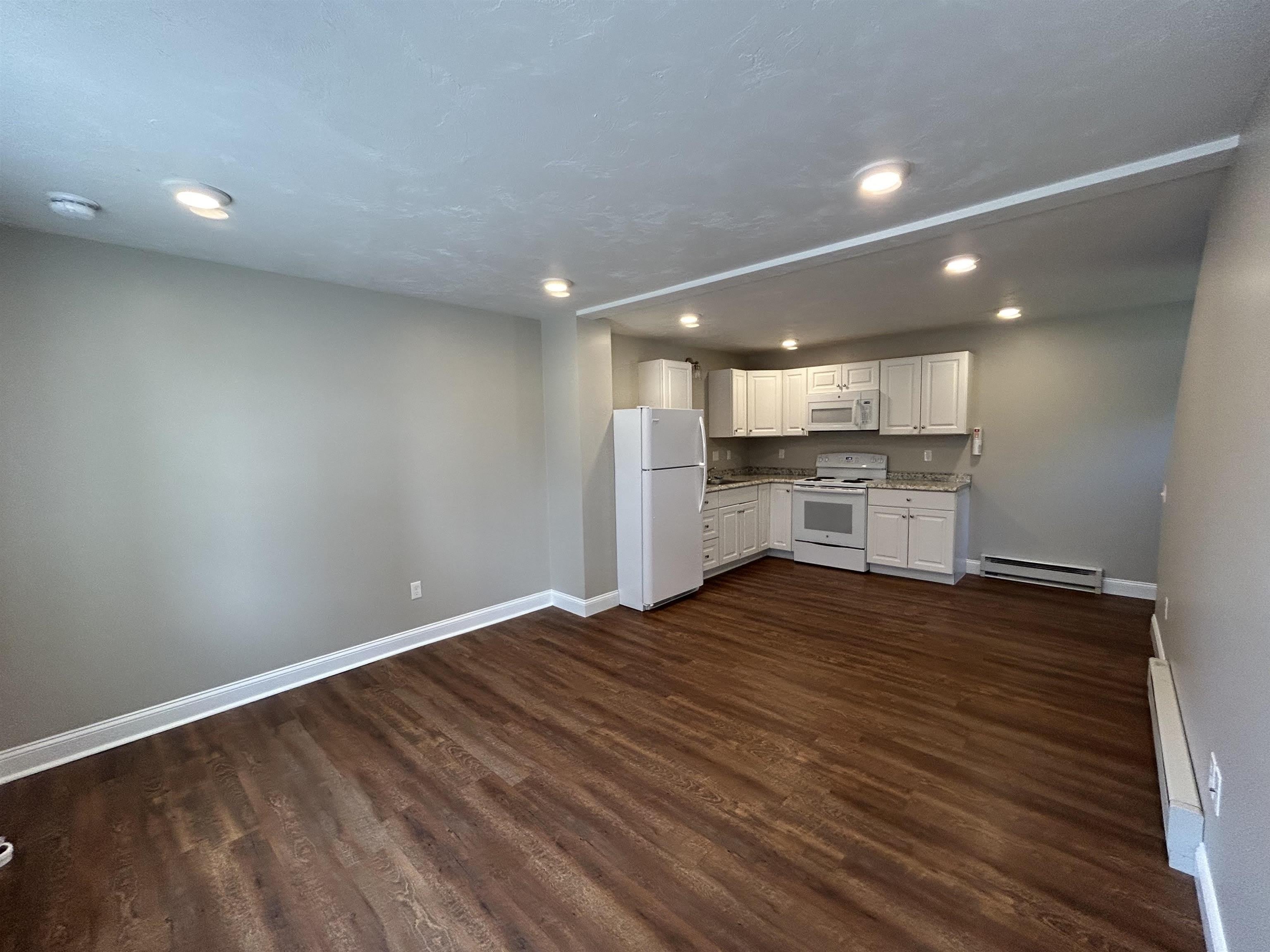 76 Main Street – photo 5