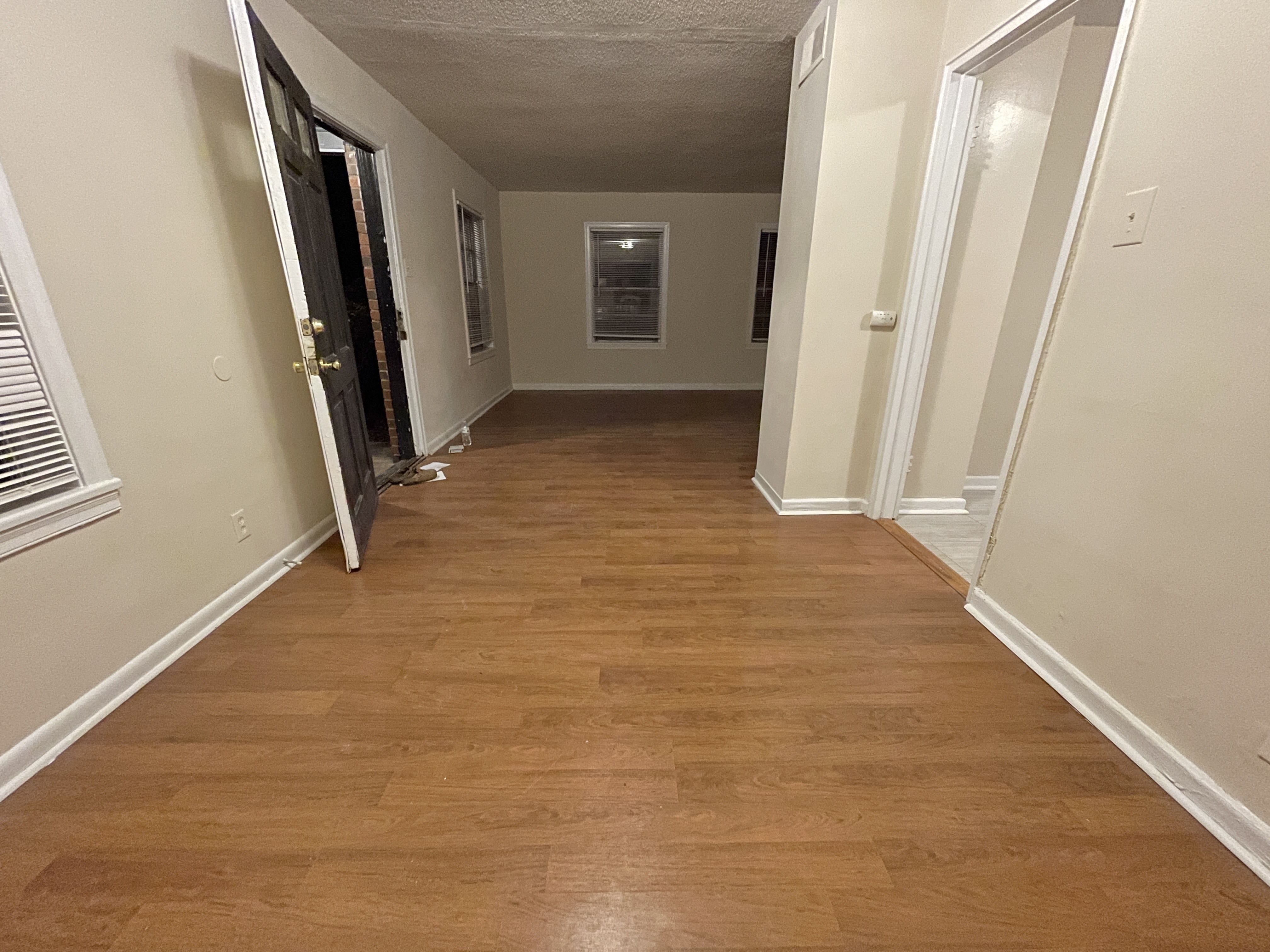 1650 Valley Ave – photo 3