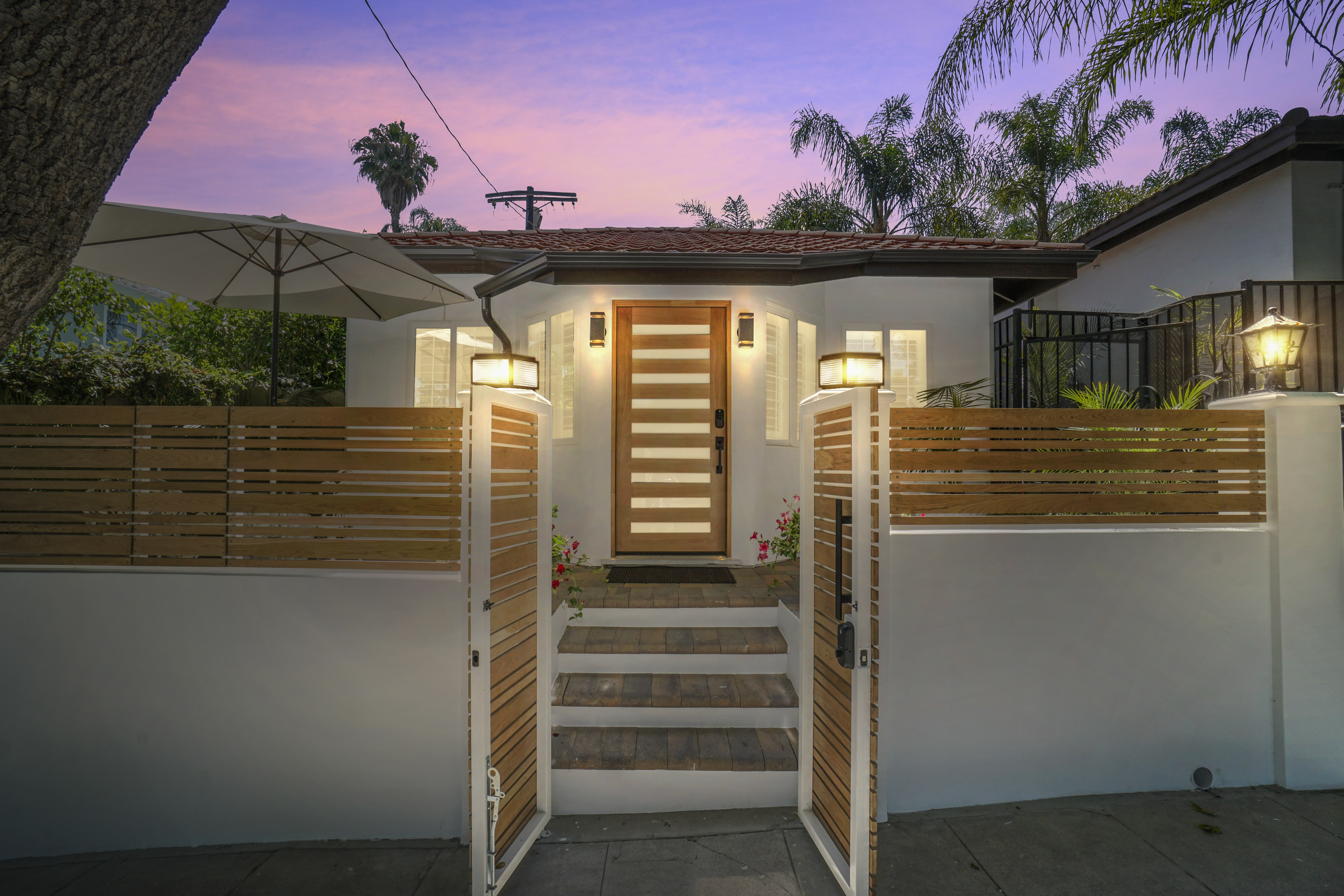 4230 Van Nuys Blvd – photo 3