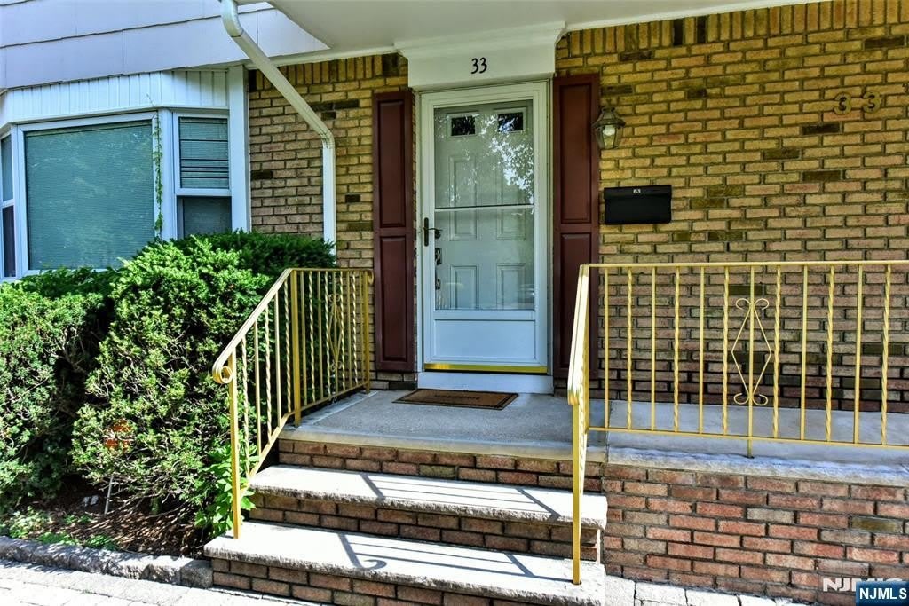 33 Millar Court – photo 2