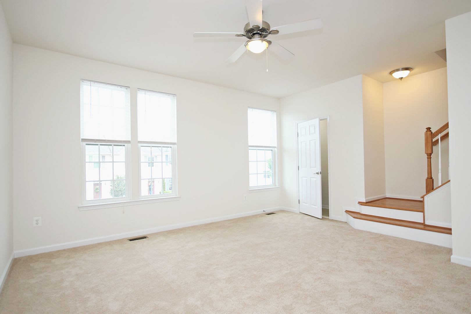 Pavilions at Pantops Townhome With Attached 1-Car Garage – photo 4