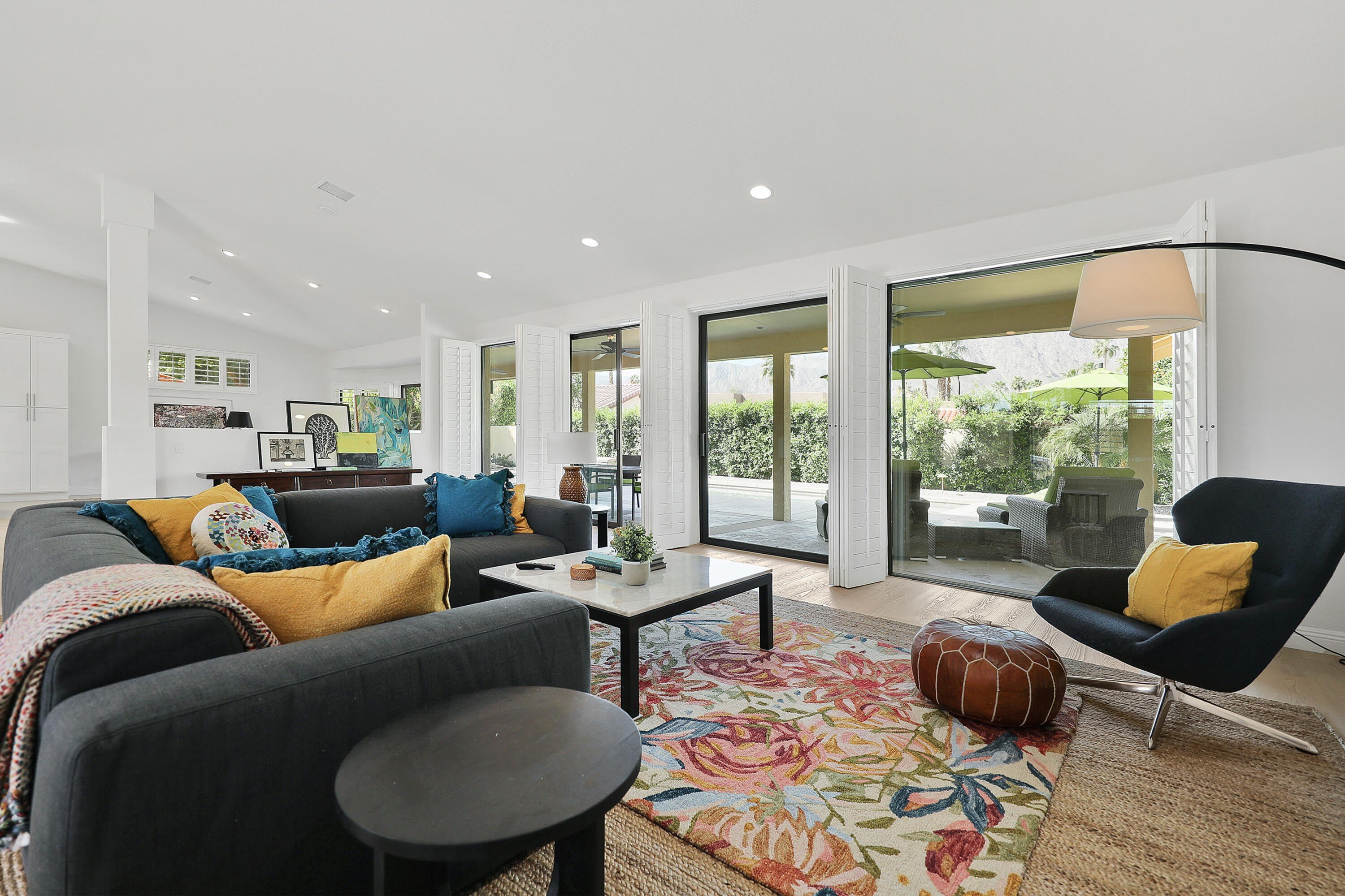 48721 Santa Ursula Street – photo 4