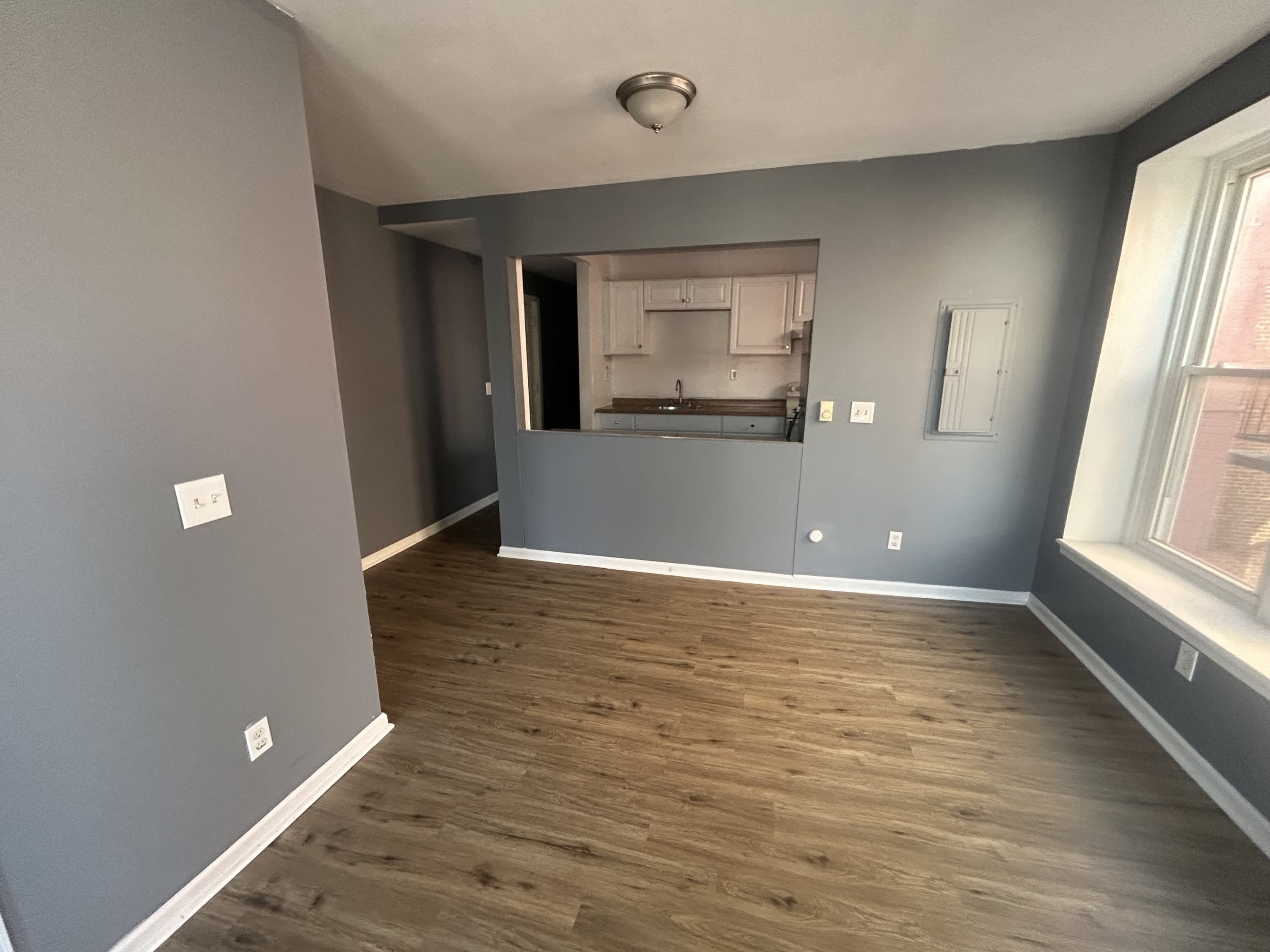 218 N 6th St – photo 2