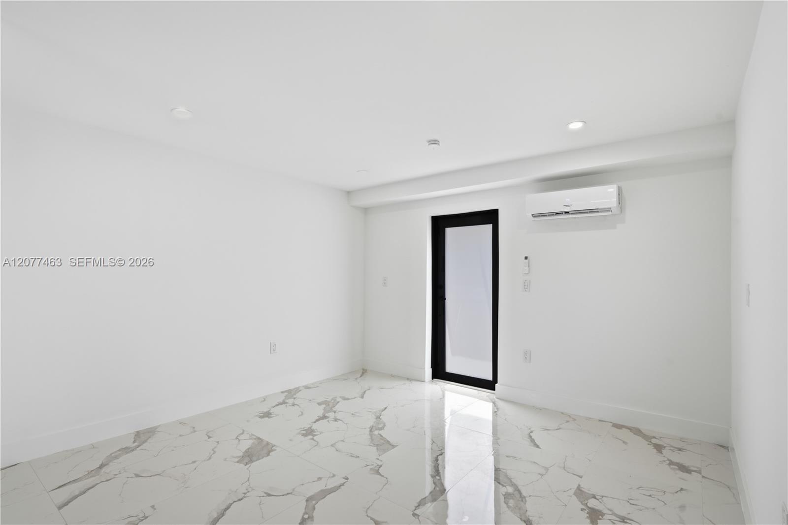 6755 Southwest 27th Street – photo 4