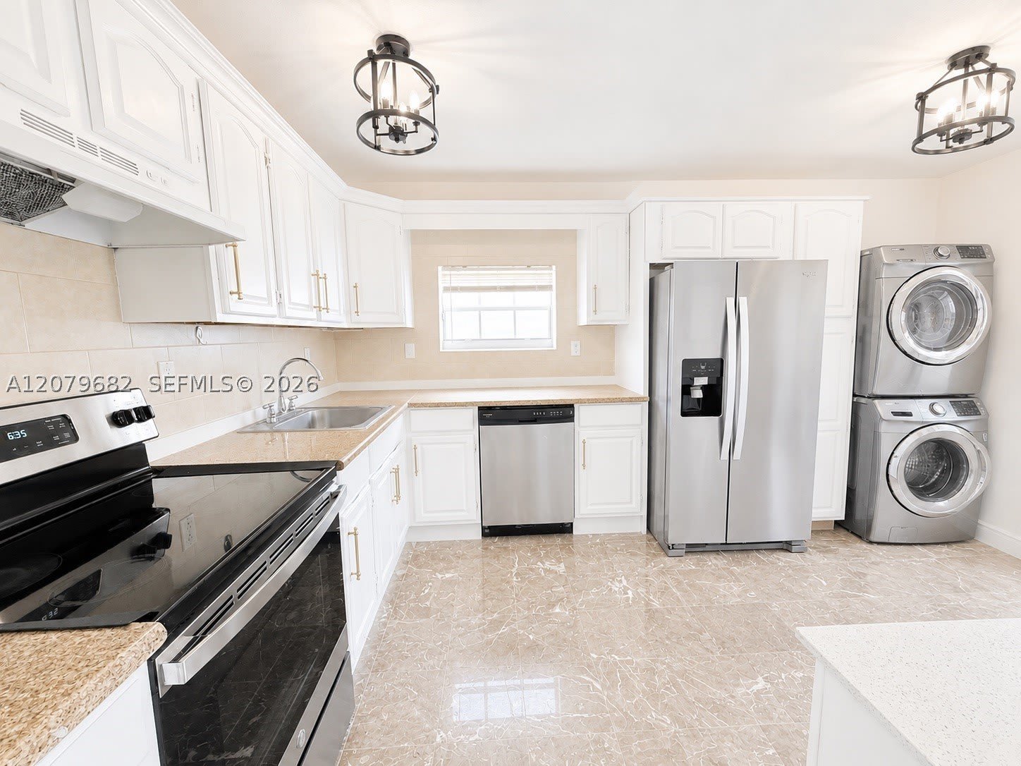 3655 SW 24th Ter – photo 2