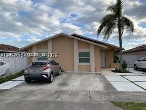 11882 Sw 209Th Ter – photo 1