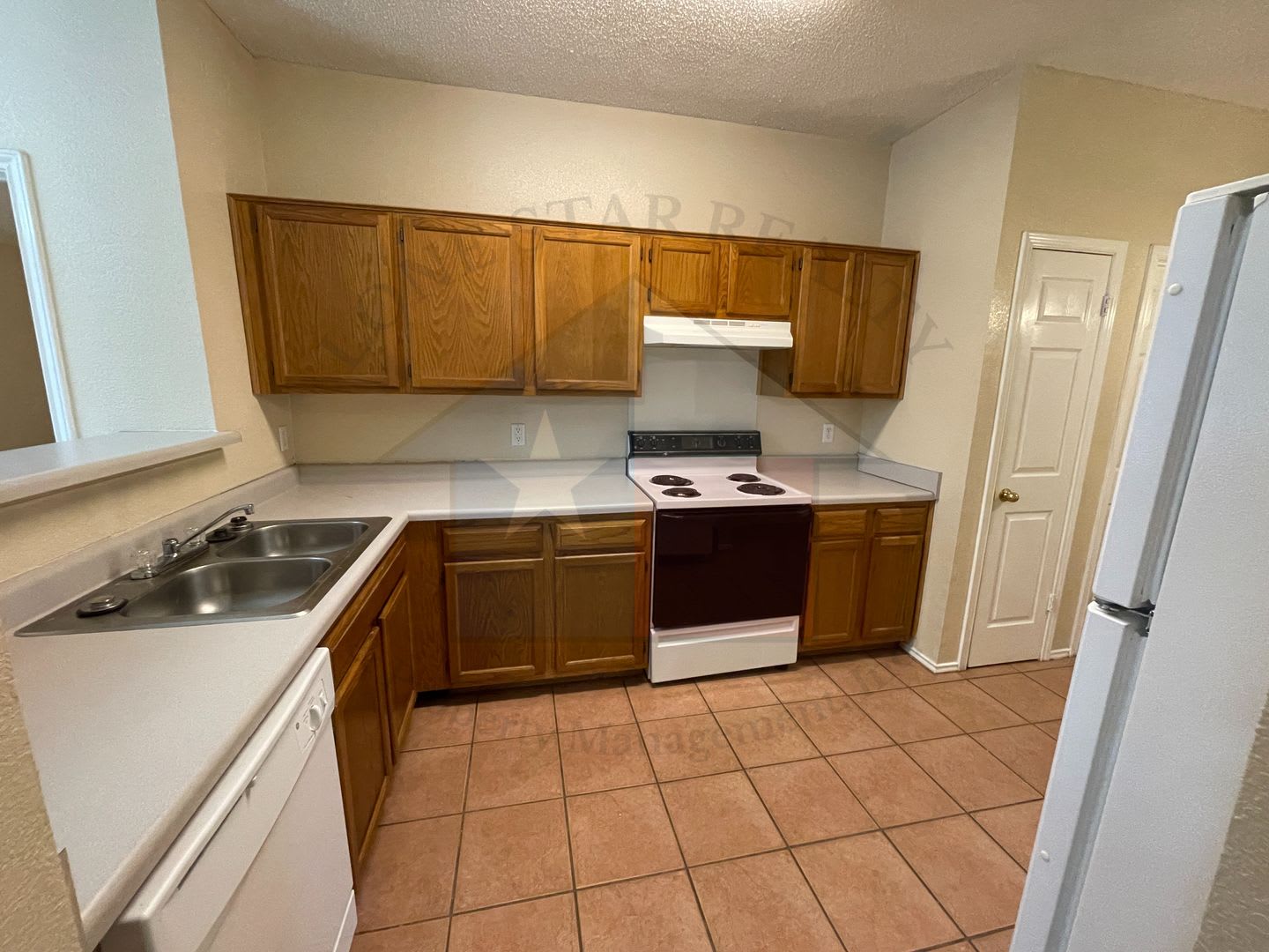 4-Bedroom House for Rent in Killeen – photo 5