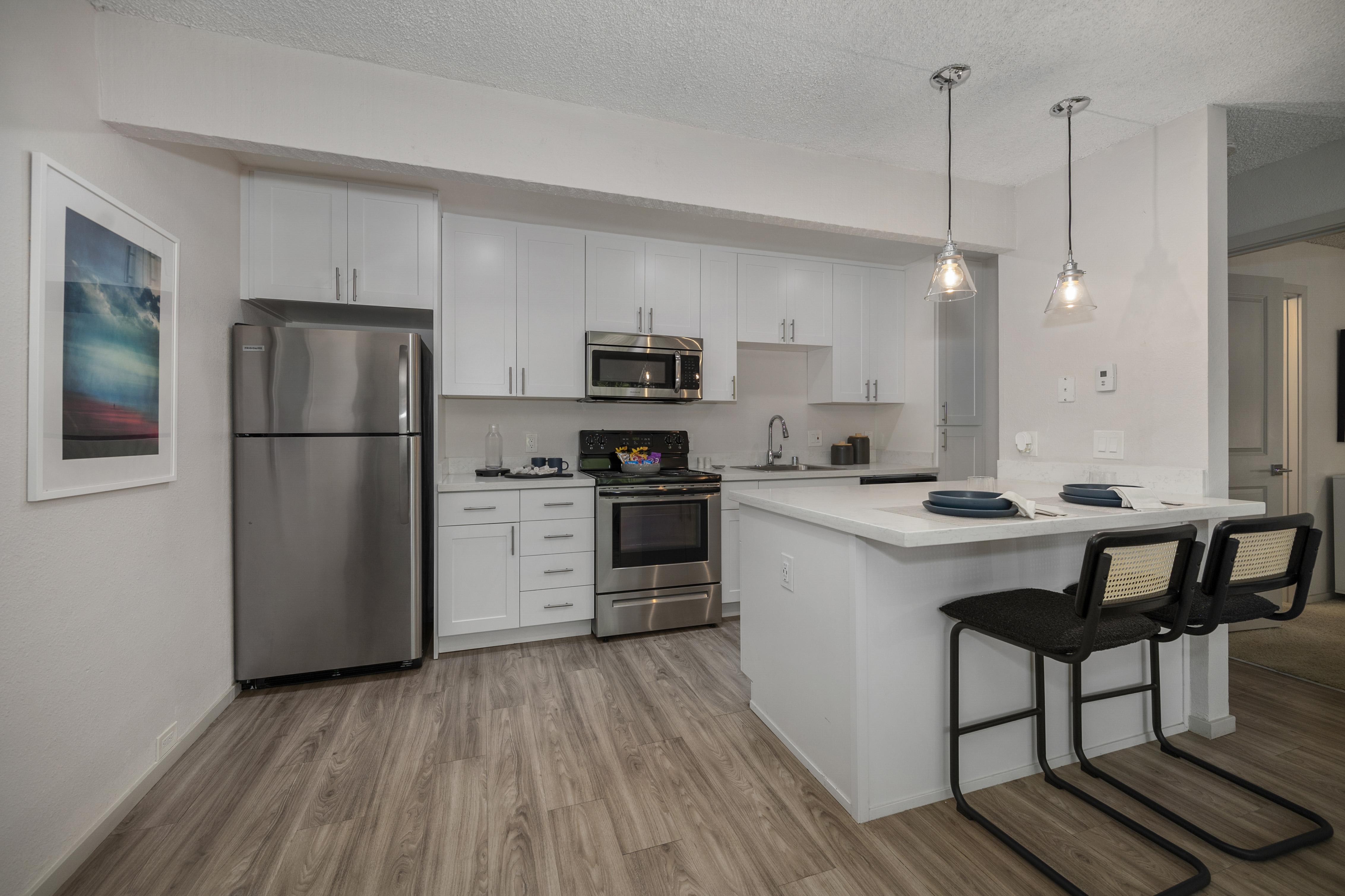 Pinecrest Apartments – photo 2