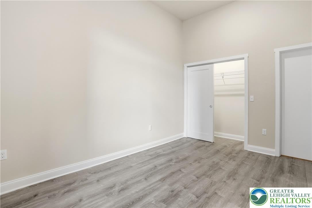 109 S Centre Street – photo 5