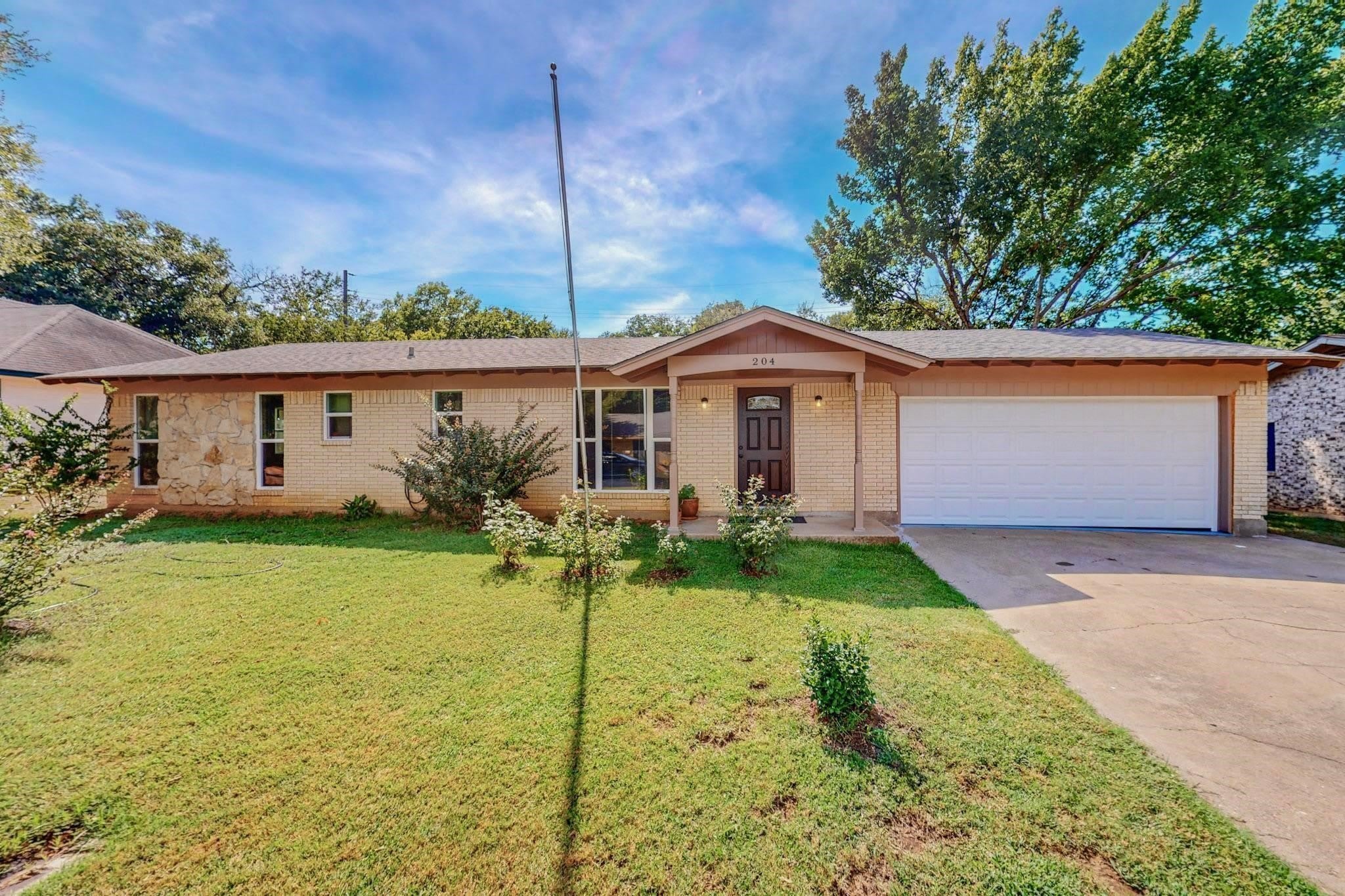 204 Pine Street – photo 5