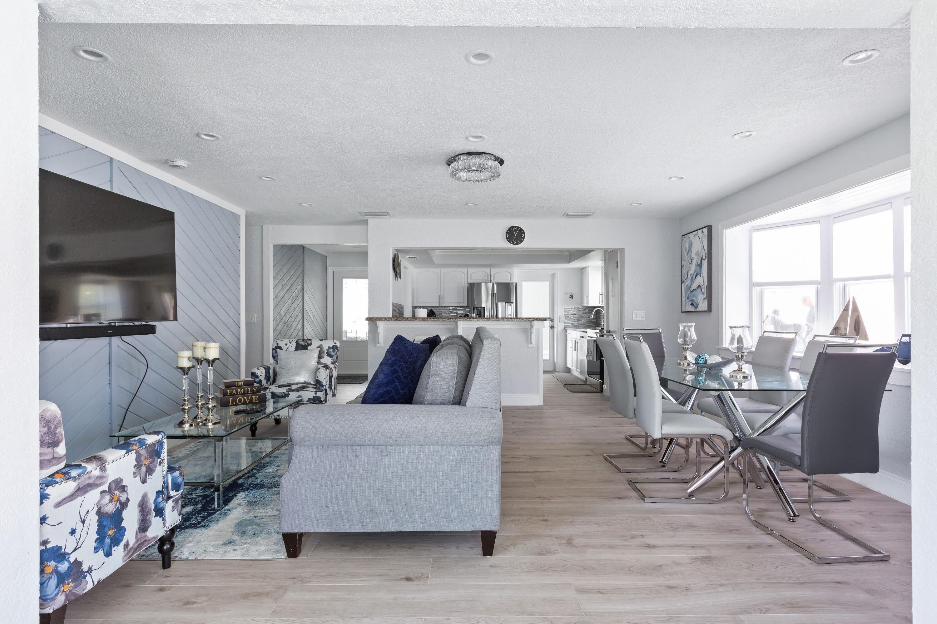 10044 Dasheen Avenue – photo 2