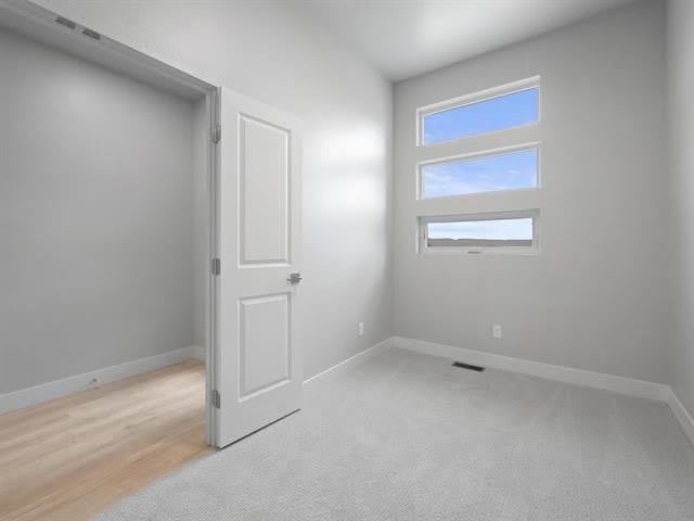 392 W Ridges Boulevard – photo 5