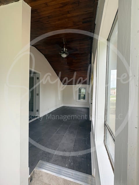 8110 The Paseo – photo 2