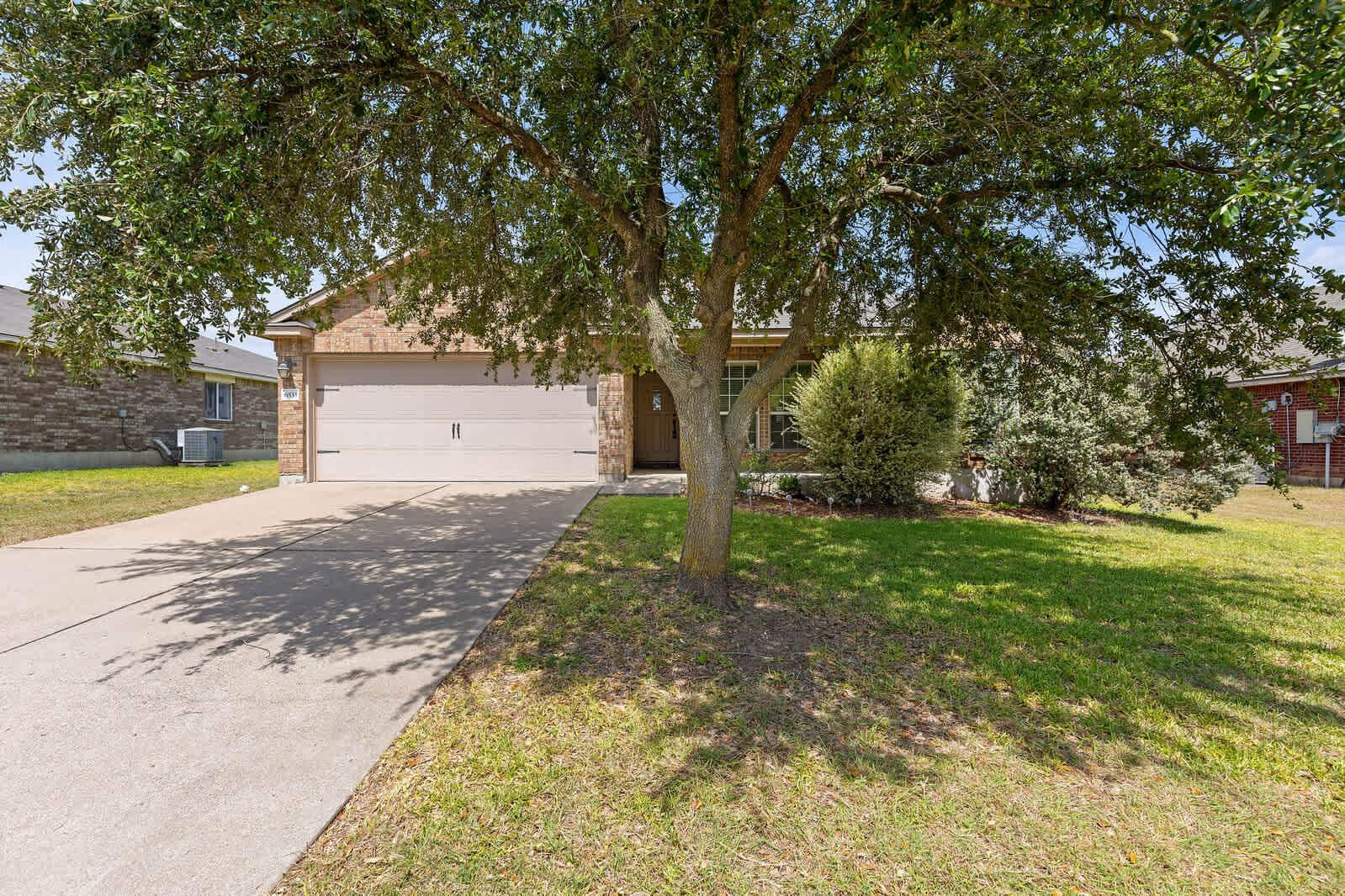 6533 Crystal Court – photo 2