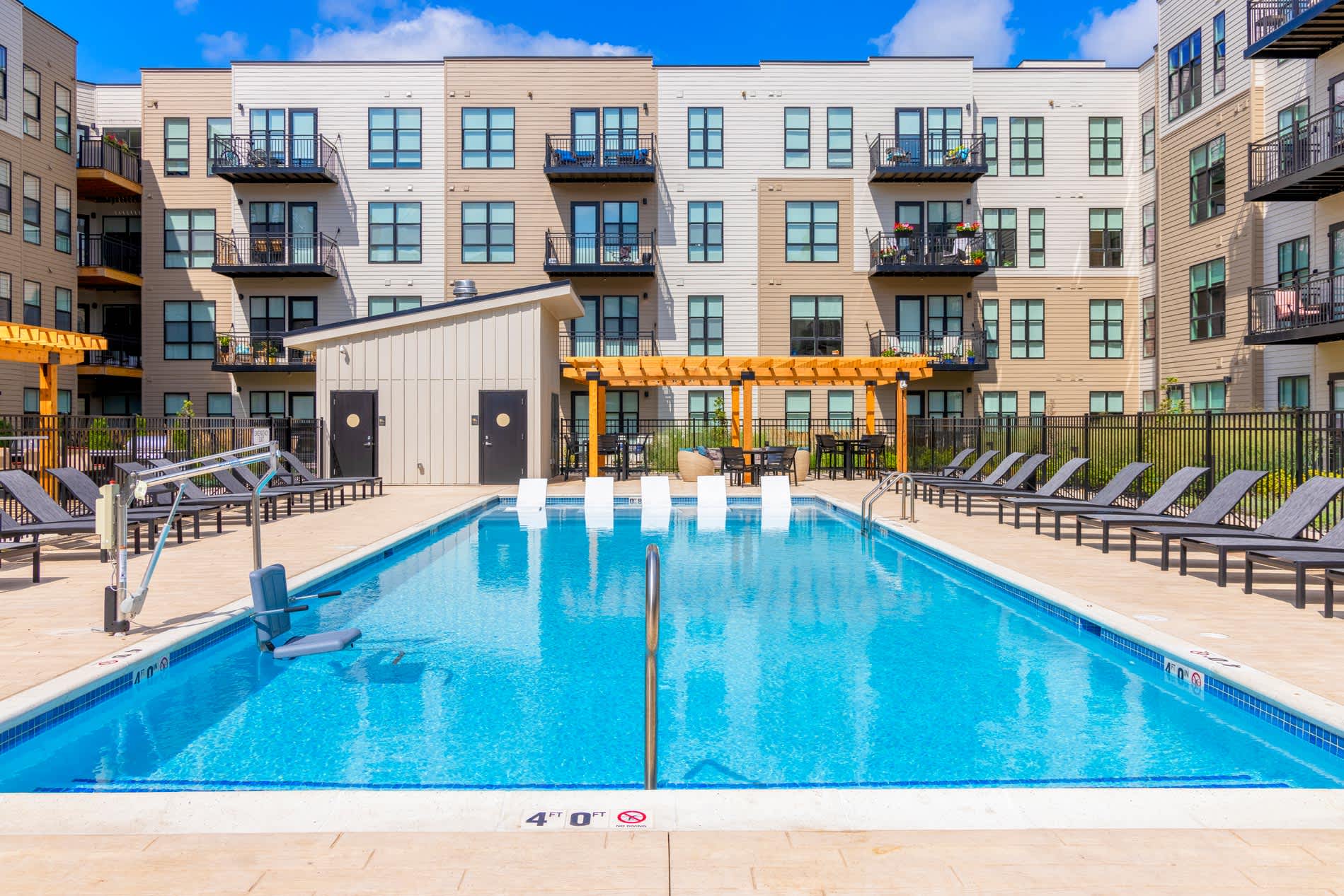 The George Apartments – photo 3