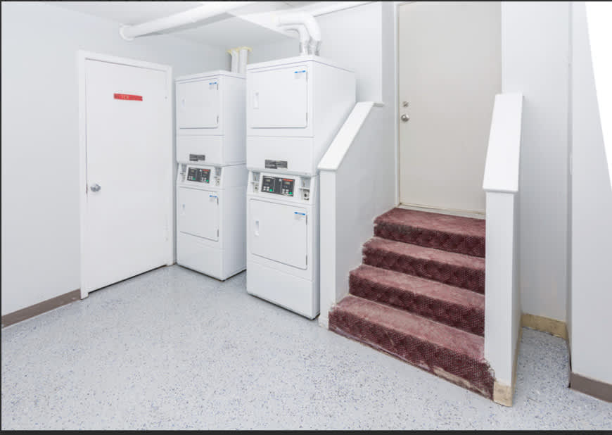 408 West 77Th St – photo 4