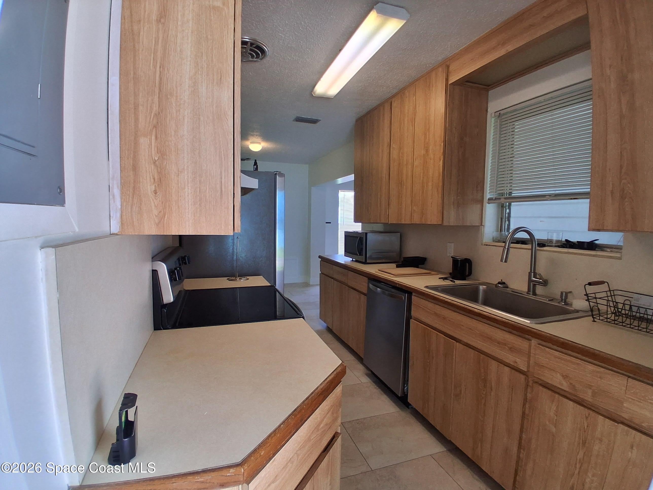 303 Princeton Avenue – photo 2