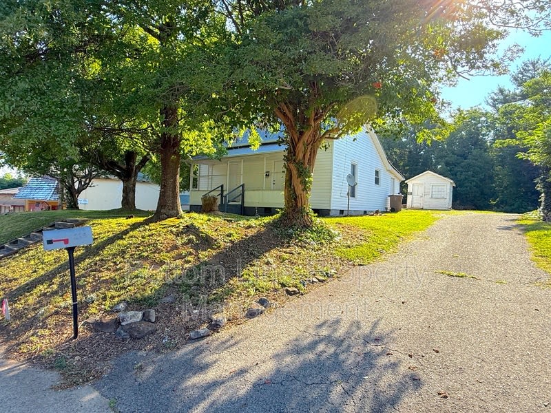 216 Lineberger St – photo 1