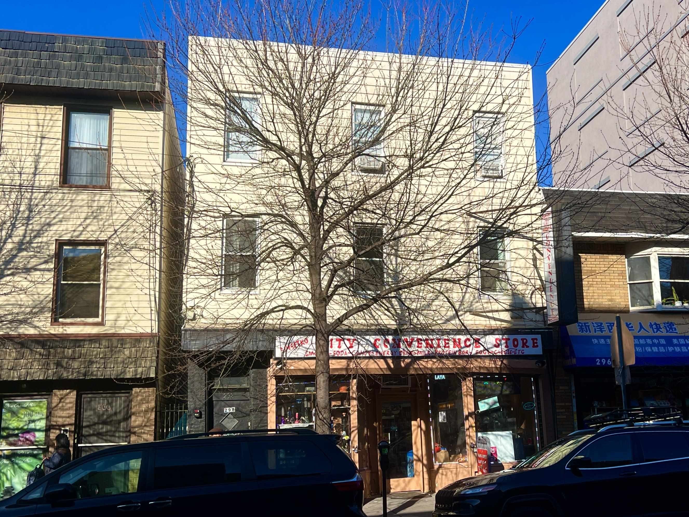298 NEWARK AVE – photo 1