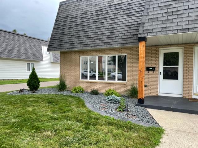 408 Holly Ln – photo 2