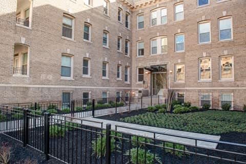 Park Road Courts – photo 5