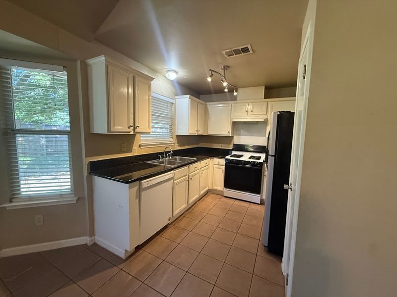 2107 Yaupon Trail – photo 3