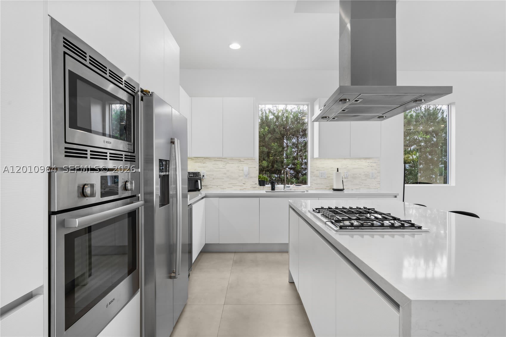 9915 Nw 75Th St – photo 5