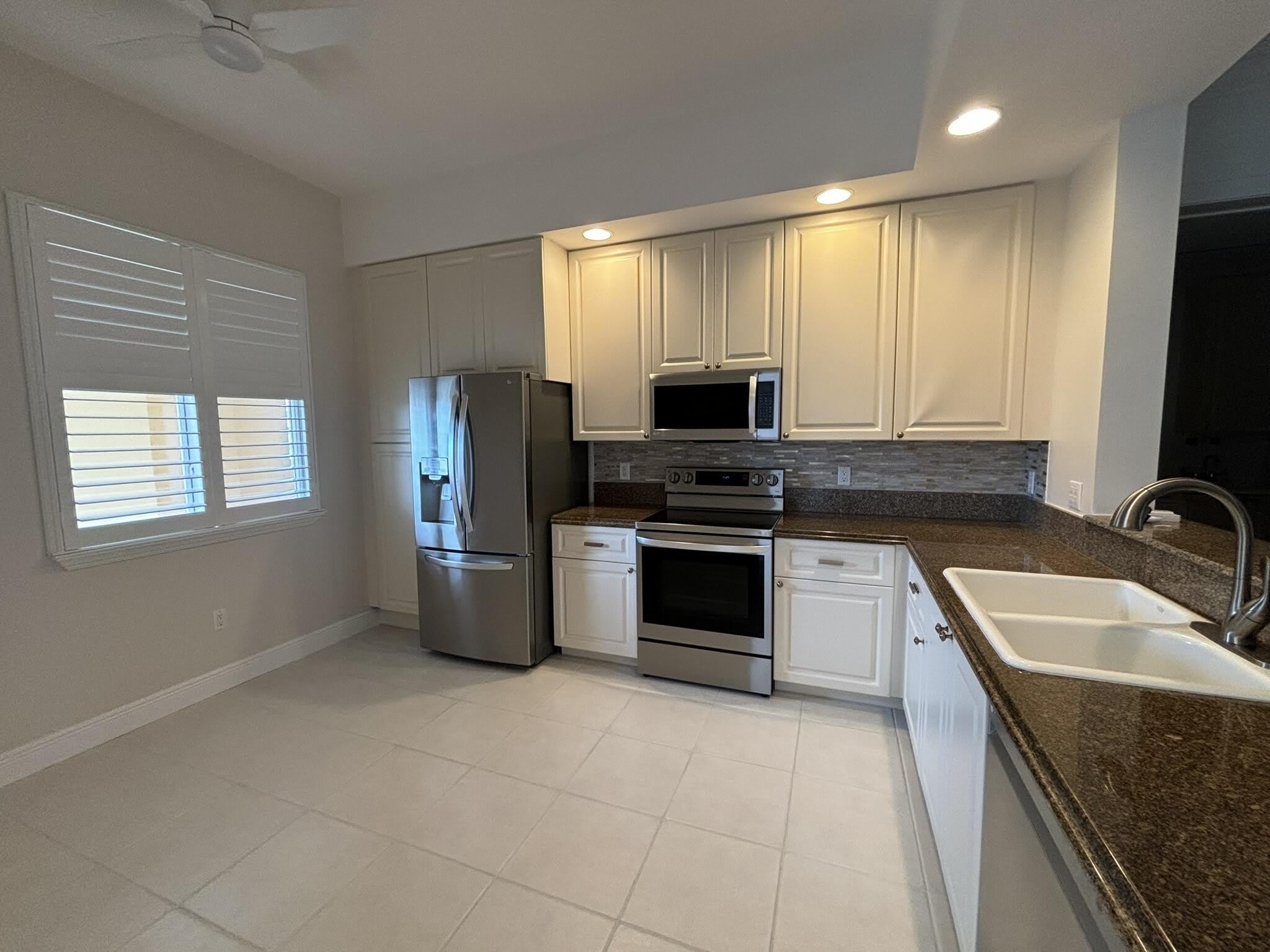 7 HARBOUR ISLE Drive E – photo 5