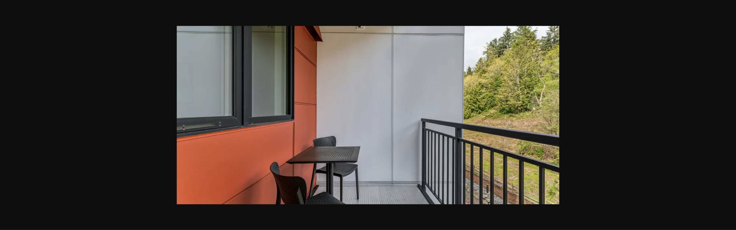 Traxx Apartments – photo 4