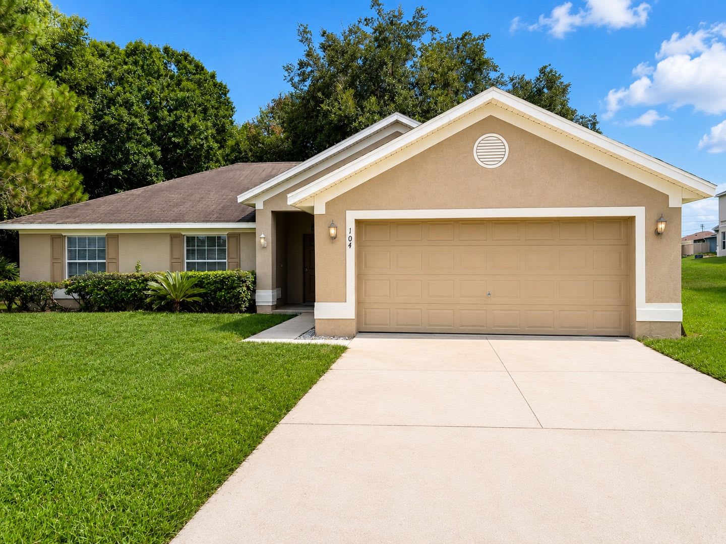 Spacious 4-Bedroom Home in Prime Location – Comfort, Convenience & Room to Grow! – photo 1