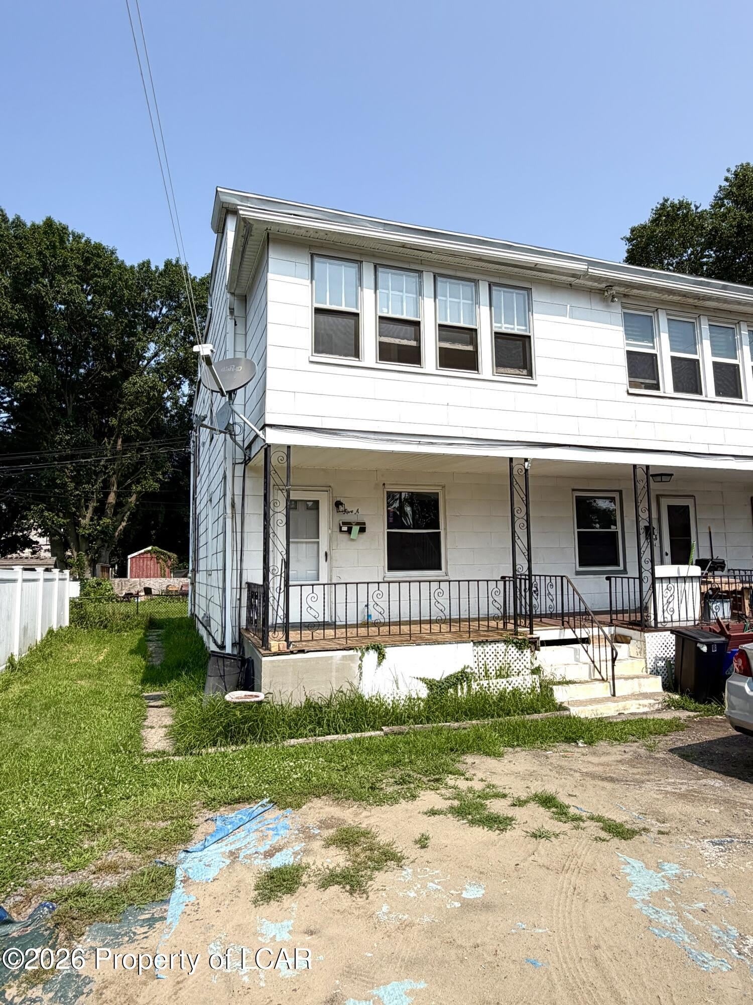 5 Lawrence – photo 1