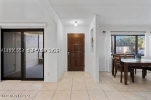 1145 N Shannon – photo 2