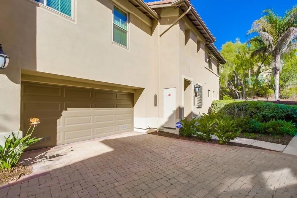 9240 Piantino Way – photo 2