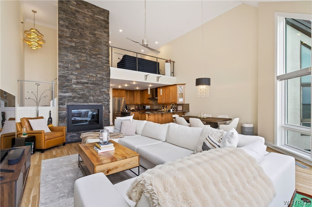 36 Harbour Point – photo 5