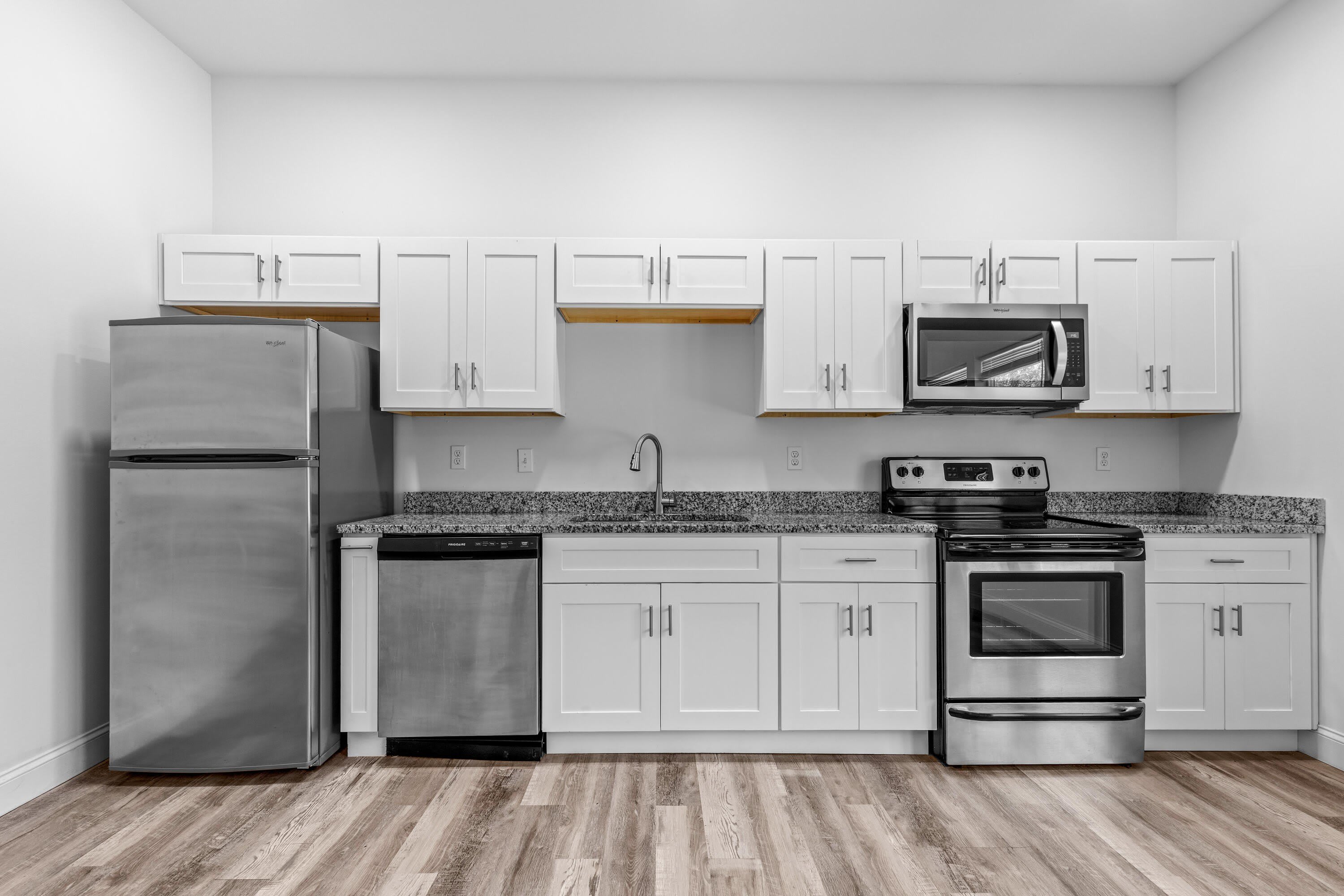 1213 N Chamberlain Avenue – photo 4