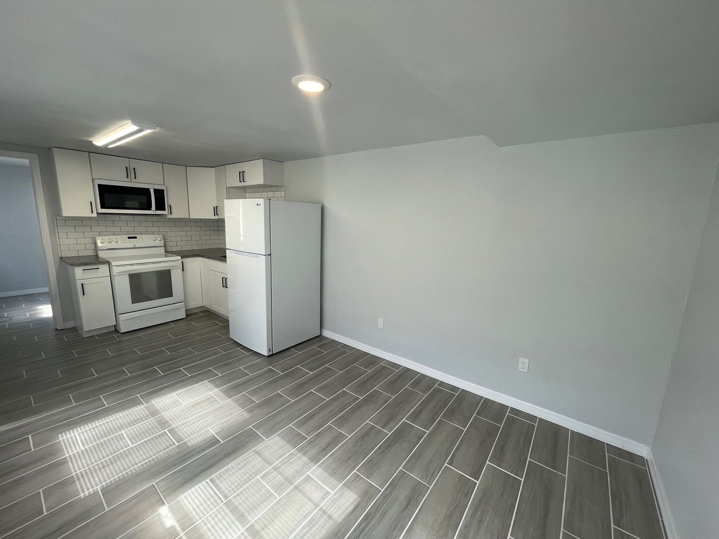 Fully Renovated 2Bed 1Bath Mobile Home For Rent Bradenton Fl – photo 5