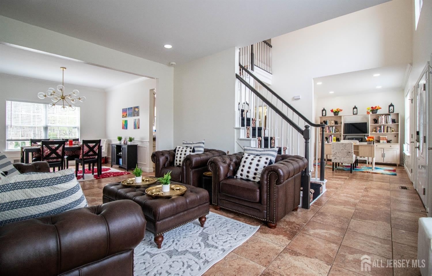 845 Woodbury Drive – photo 3
