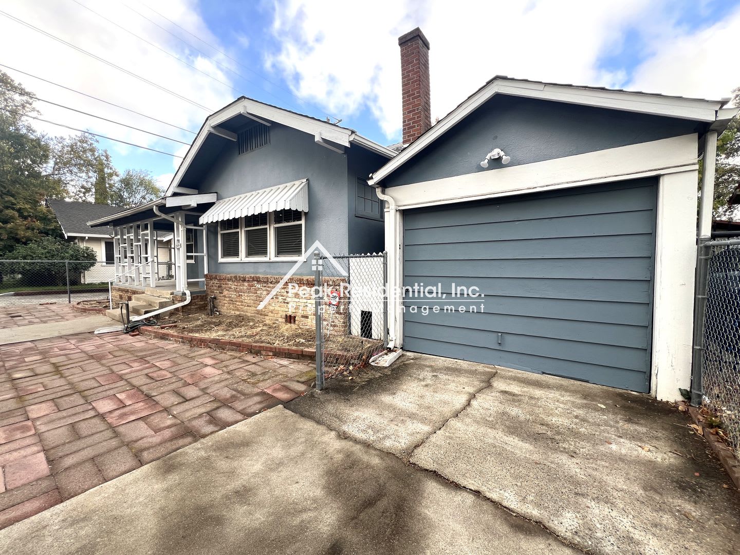 Wonderful 2bd/1ba Home-Steps Away from McGeorge School of Law! – photo 3