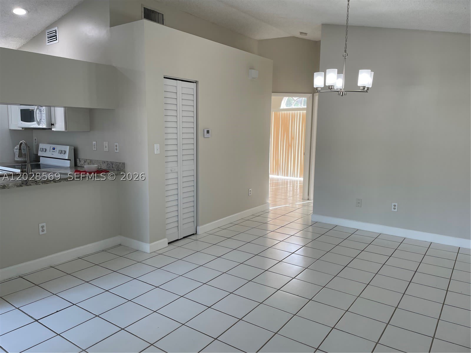 11050 SW 152nd Ct – photo 5