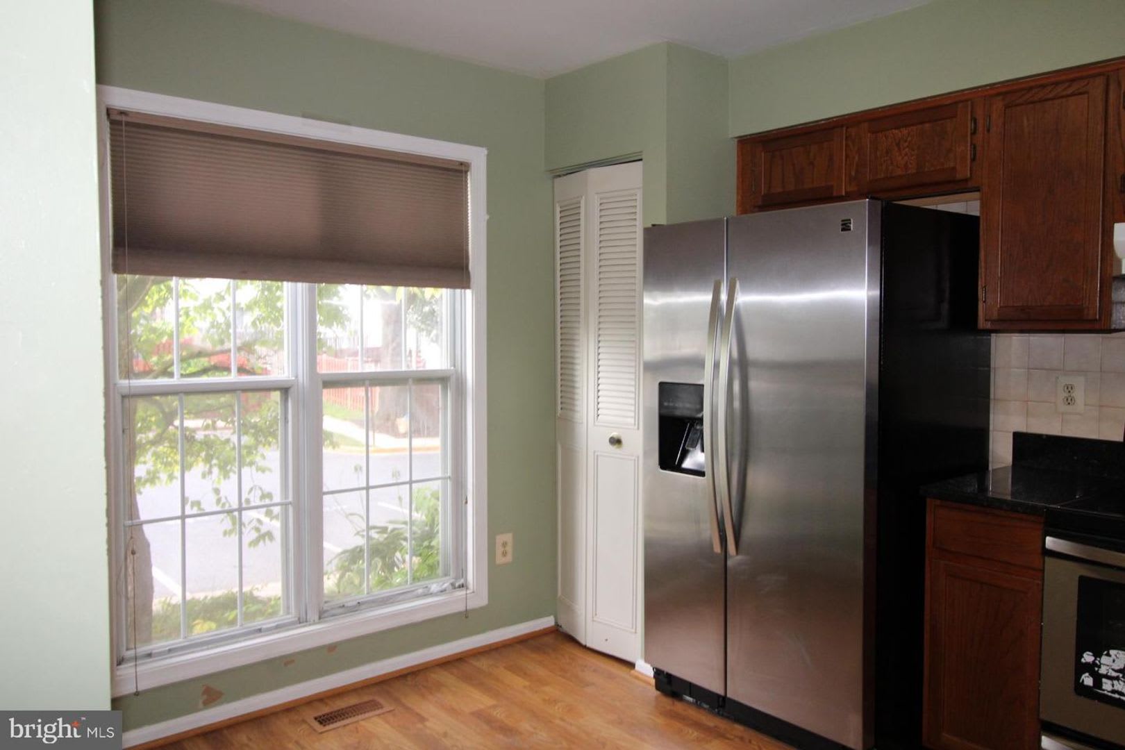 Welcome to this move-in-ready townhouse in the Brandermill community. – photo 3