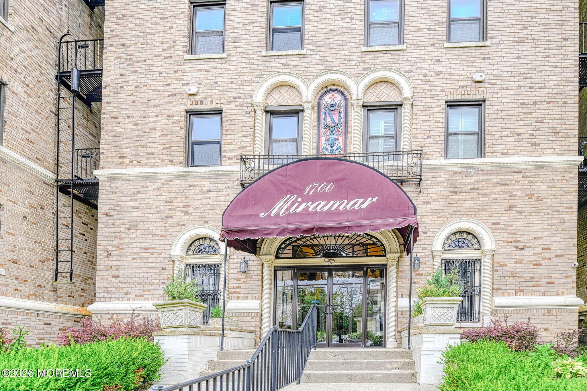 1700 Webb Street – photo 4