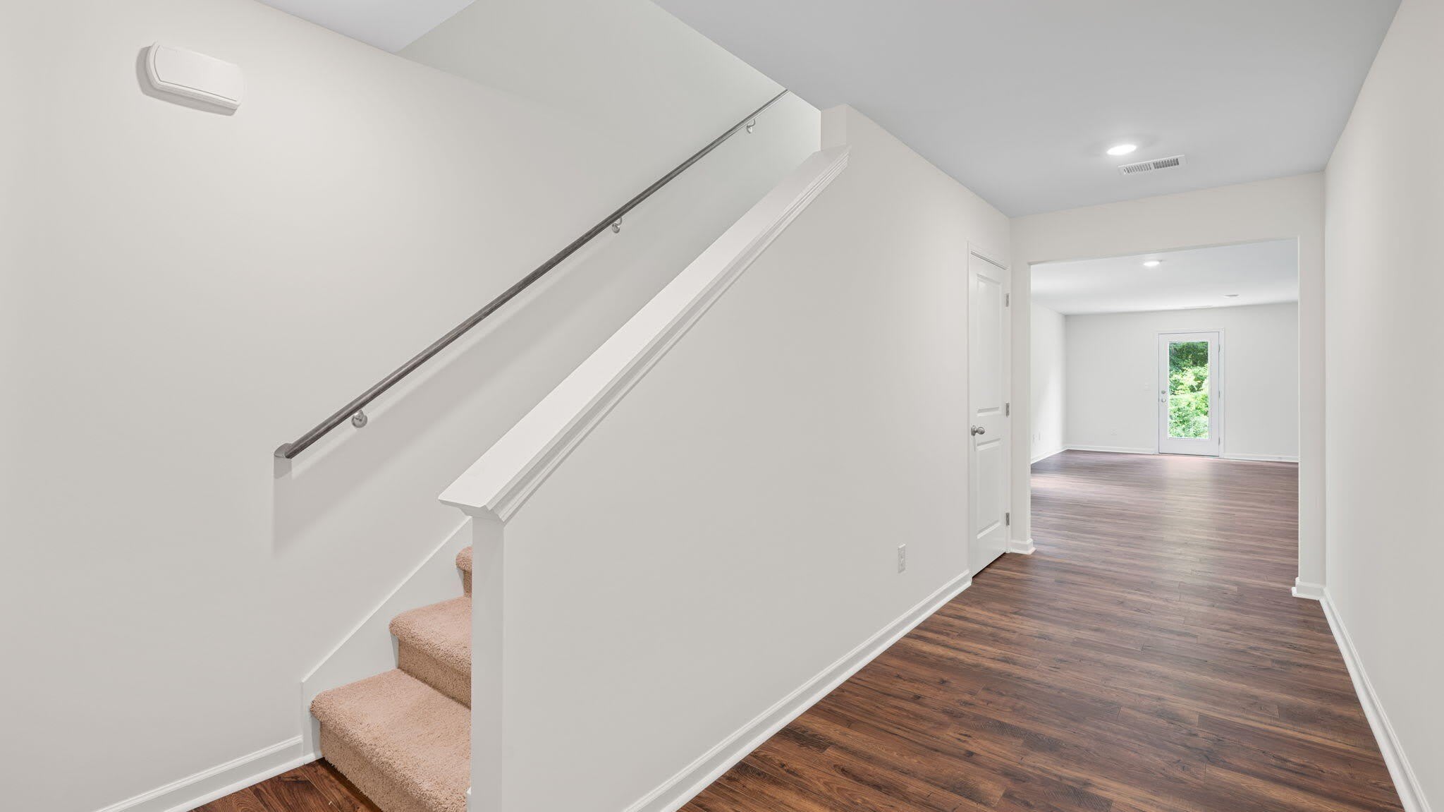 271 Quarter Street – photo 4