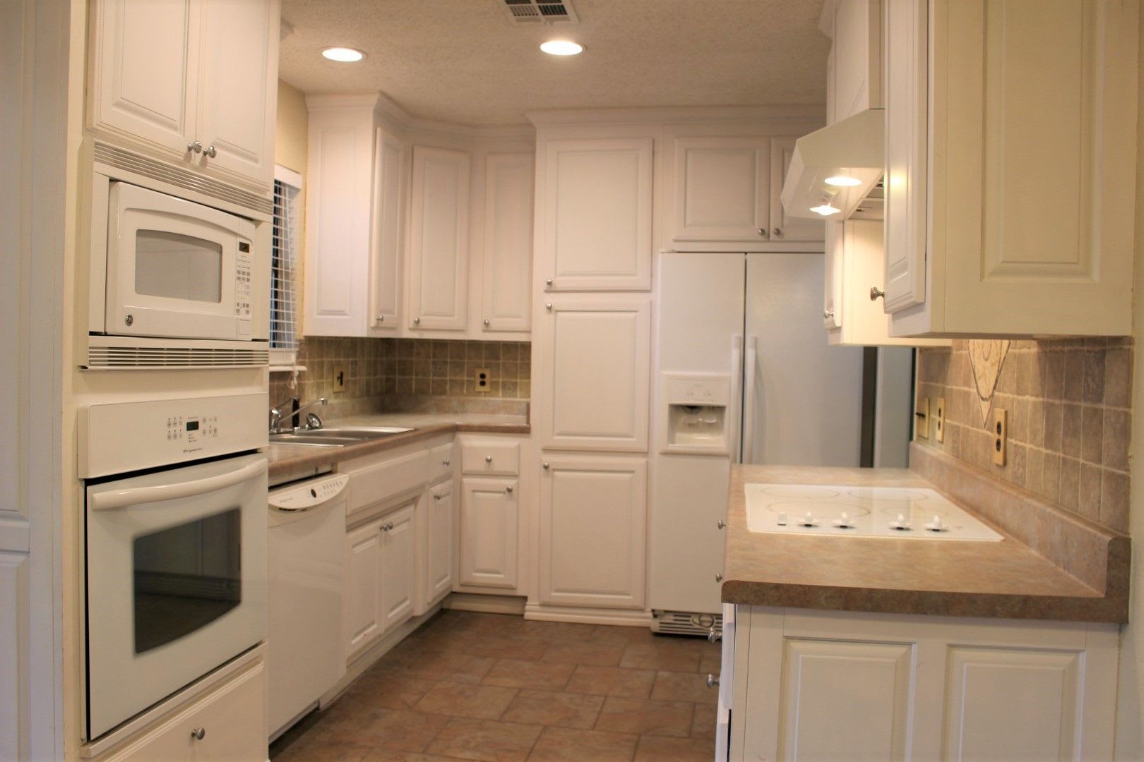 Cute 3 Bed 2 Bath In Edmond – photo 4
