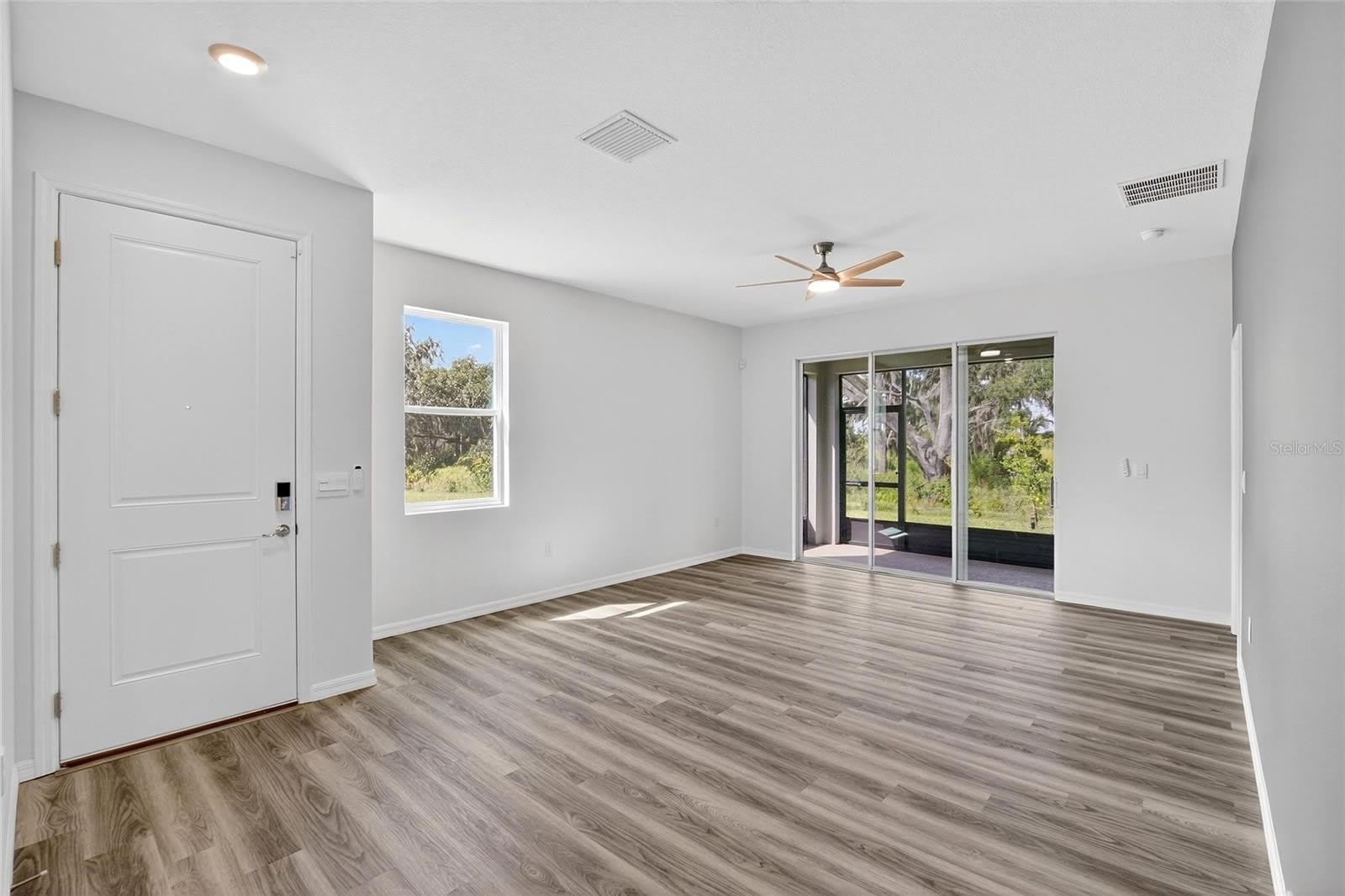 4025 WESTWOOD FIELDS Loop – photo 5