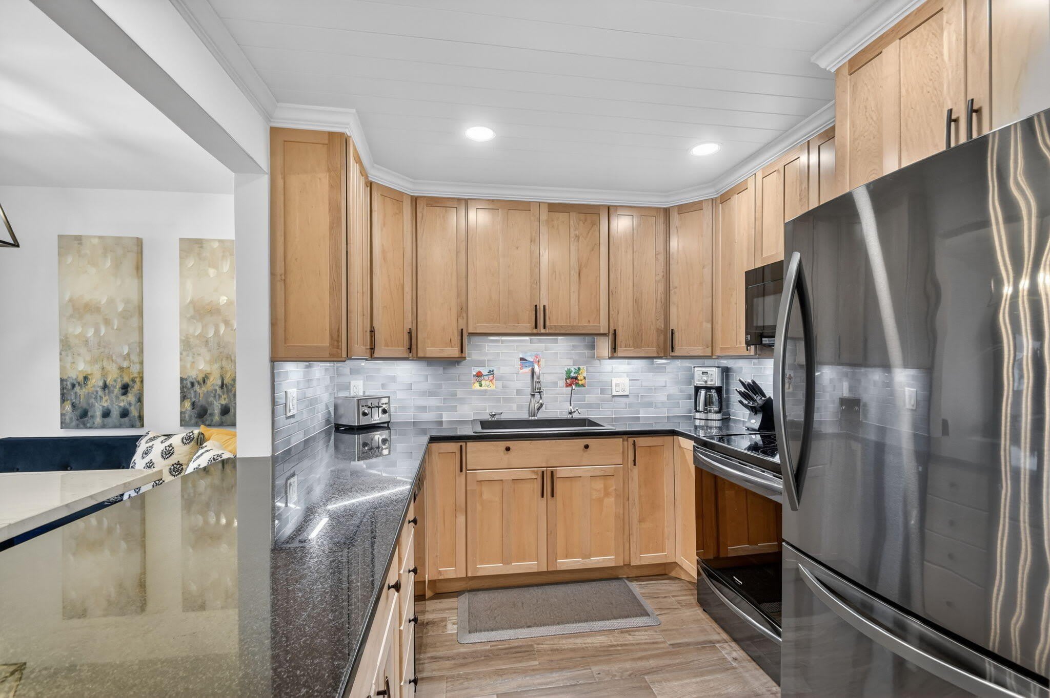 1502 S Lakeside Drive – photo 3